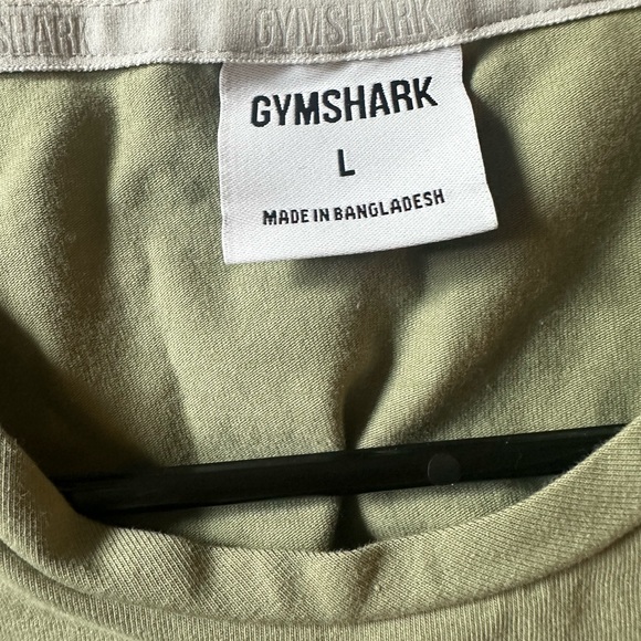 Gym Shark Tee Shirt - Picture 2 of 2
